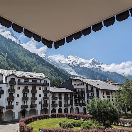 Central Spacious Flat With Private Parking Chamonix Esterno foto