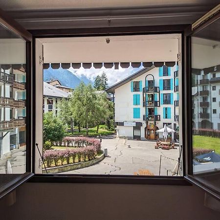 Central Spacious Flat With Private Parking Chamonix Esterno foto
