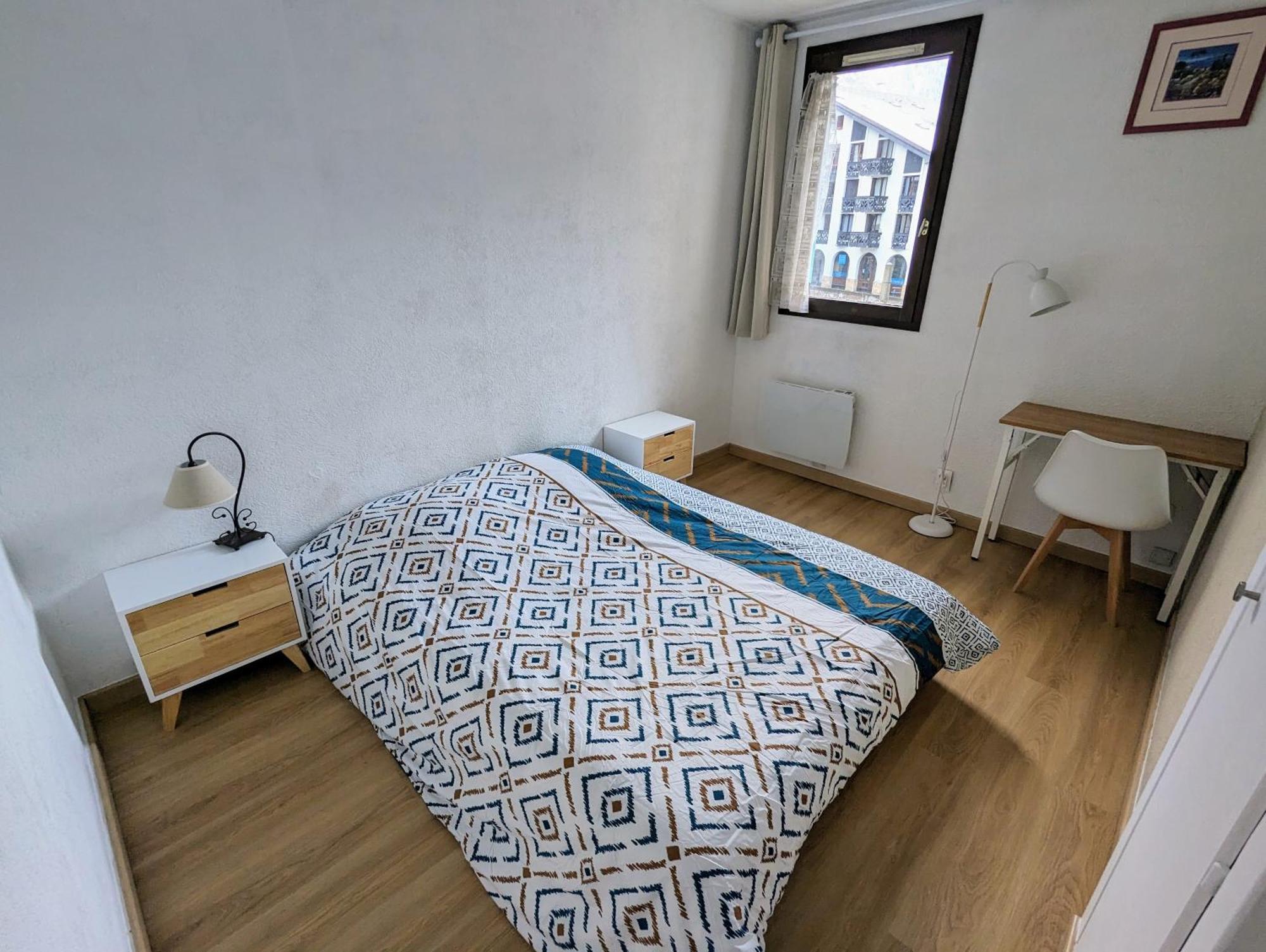 Central Spacious Flat With Private Parking Chamonix Esterno foto